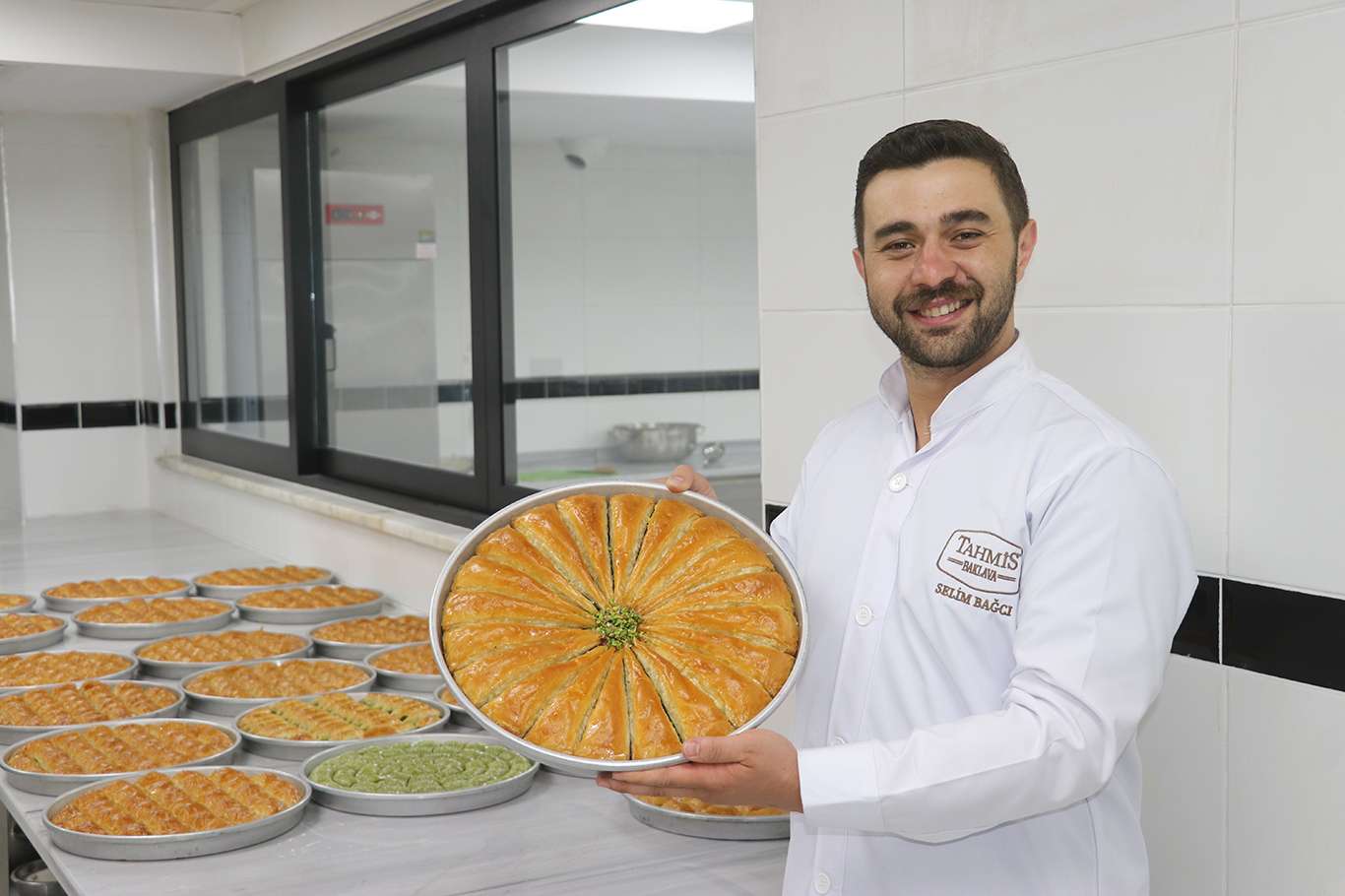 Baklavacılarda “tatlı” bayram telaşı